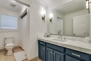 5947 Goodwin Ave, Dallas, TX 75206 - Photo 15