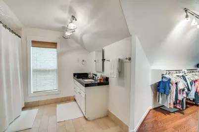 5947 Goodwin Avenue, Dallas, TX 75206 - Photo 17