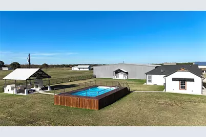 10976 County Road 2452, Terrell, TX 75160 - Photo 21