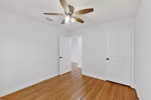 2534 Millermore St, Dallas, TX 75216 - Photo 25