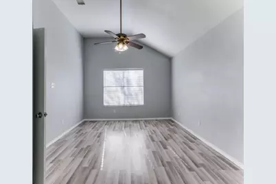 1305 Greenbriar Lane, McKinney, TX 75069 - Photo 11