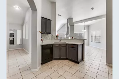 1305 Greenbriar Lane, McKinney, TX 75069 - Photo 5