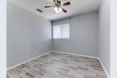 1305 Greenbriar Lane, McKinney, TX 75069 - Photo 15