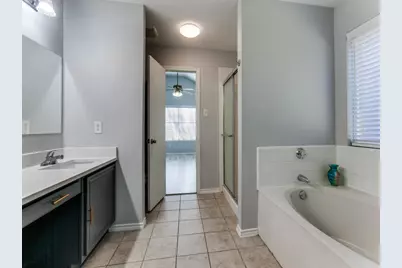 1305 Greenbriar Lane, McKinney, TX 75069 - Photo 11