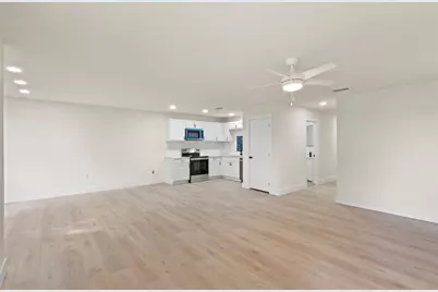 5124 Kilpatrick Avenue, Fort Worth, TX 76107 - Photo 5