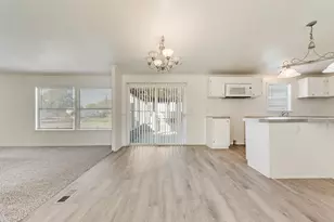 817 Kaufman St, Rosser, TX 75157 - Photo 11