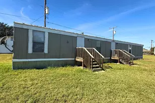 1941 Gale Dr, Pelican Bay, TX 76020 - Photo 1