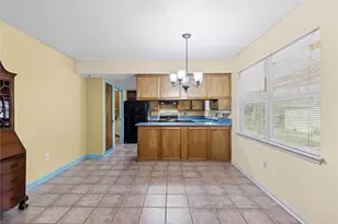 502 Charlotte St, Greenville, TX 75402 - Photo 11