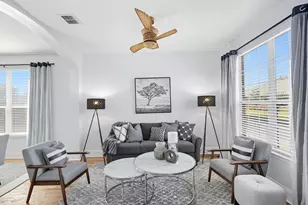 529 Roundrock Ln, Fort Worth, TX 76140 - Photo 3