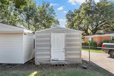 7017 Shady Oaks Drive, Waco, TX 76710 - Photo 23