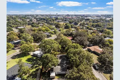 7017 Shady Oaks Drive, Waco, TX 76710 - Photo 25