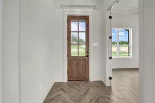 305 Wrangler Ct, Weatherford, TX 76088 - Photo 11