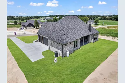 124 Desperado Way, Weatherford, TX 76088 - Photo 9