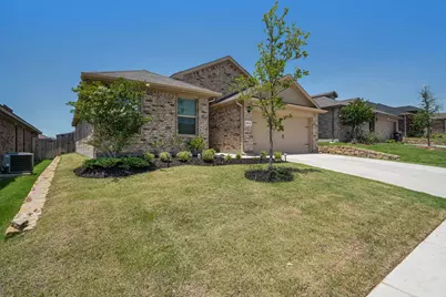 9233 Herringbone Drive, Fort Worth, TX 76131 - Photo 5