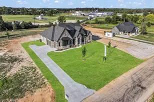 121 Desperado Wy, Weatherford, TX 76088 - Photo 11