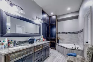 7419 Barberton Dr, Houston, TX 77036 - Photo 15