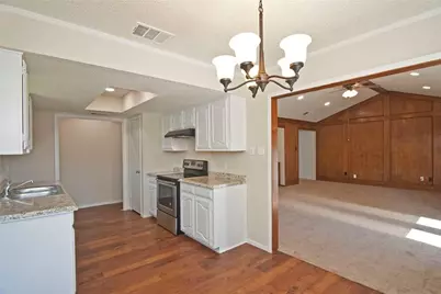 225 Los Santos Drive, Garland, TX 75043 - Photo 7
