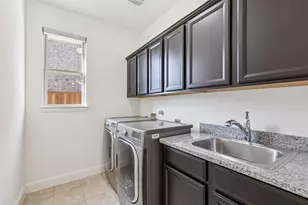 1165 Clearwater Dr, Frisco, TX 75036 - Photo 9