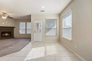 11324 Gold Canyon Dr, Fort Worth, TX 76052 - Photo 11