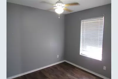 105 Wildcat Drive, Lacy Lakeview, TX 76705 - Photo 13