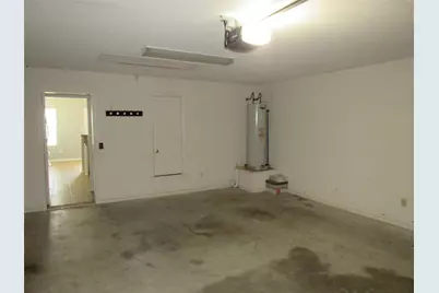 105 Wildcat Drive, Lacy Lakeview, TX 76705 - Photo 17