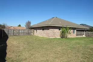 105 Wildcat Dr, Lacy Lakeview, TX 76705 - Photo 21