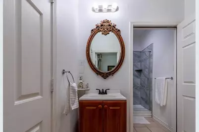 2206 N Carroll Avenue, Dallas, TX 75204 - Photo 21