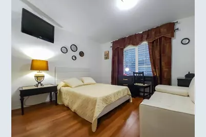 2206 N Carroll Avenue, Dallas, TX 75204 - Photo 31