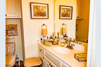 9028 Racquet Club Drive, Fort Worth, TX 76120 - Photo 23