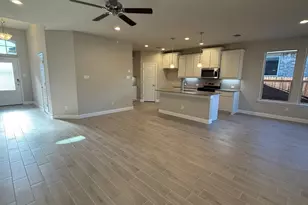 111 Goodnight Ct, Cleburne, TX 76033 - Photo 5