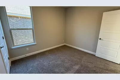 111 Goodnight Court, Cleburne, TX 76033 - Photo 11