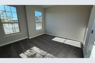 111 Goodnight Court, Cleburne, TX 76033 - Photo 13