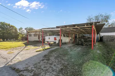 205 College Street, Chico, TX 76431 - Photo 9