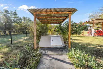 205 College Street, Chico, TX 76431 - Photo 23