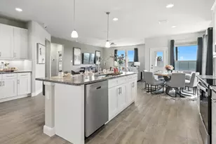 1920 Jackson St, Cleburne, TX 76033 - Photo 7