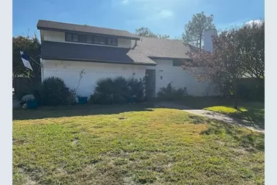 2706 S Surrey Drive, Carrollton, TX 75006 - Photo 1
