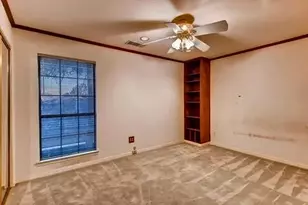 2706 S Surrey Dr, Carrollton, TX 75006 - Photo 19