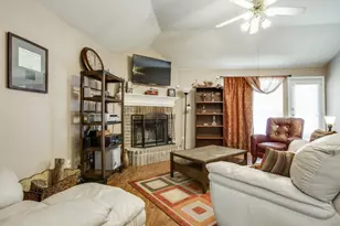 4408 Emerald Leaf Dr, Mansfield, TX 76063 - Photo 7