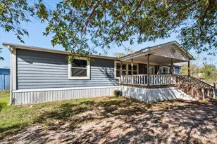 221 N Kemp St, Mabank, TX 75147 - Photo 25