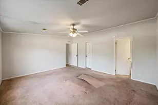 221 N Kemp St, Mabank, TX 75147 - Photo 13