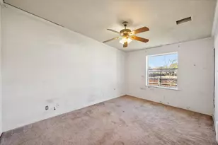 221 N Kemp St, Mabank, TX 75147 - Photo 19