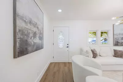 8528 Pemberton Court, White Settlement, TX 76108 - Photo 3