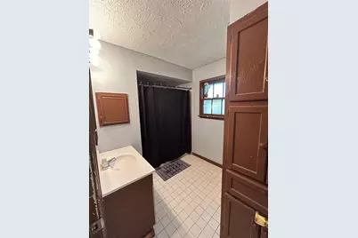 5629 Madge Place, Haltom City, TX 76117 - Photo 13