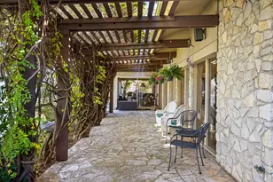 1517 Lakeview Ct, Granbury, TX 76048 - Photo 33