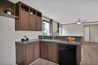 6624 Sunset Cove Court, Granbury, TX 76049 - Photo 5