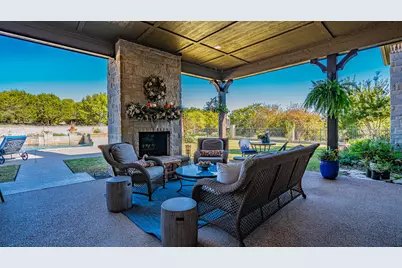 3400 Sundance Court, Granbury, TX 76049 - Photo 37