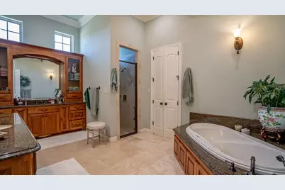 3400 Sundance Court, Granbury, TX 76049 - Photo 17