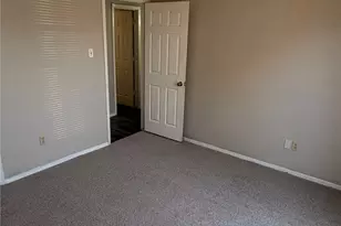 1722 Dorchester Dr, Arlington, TX 76014 - Photo 13