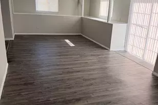 1722 Dorchester Dr, Arlington, TX 76014 - Photo 5