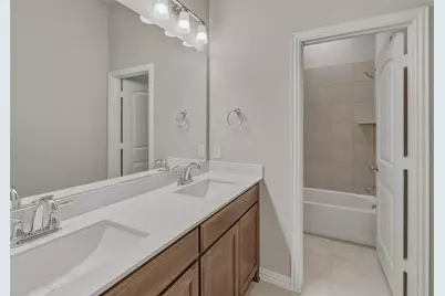 930 County Road 200, Valley View, TX 76272 - Photo 19